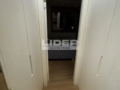 Izdavanje, jednosoban stan, 37m², Stari Grad, Beograd - image 4