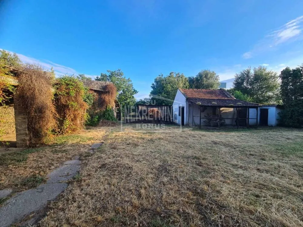Prodaja, kuća, 263m², Bajmok, Subotica