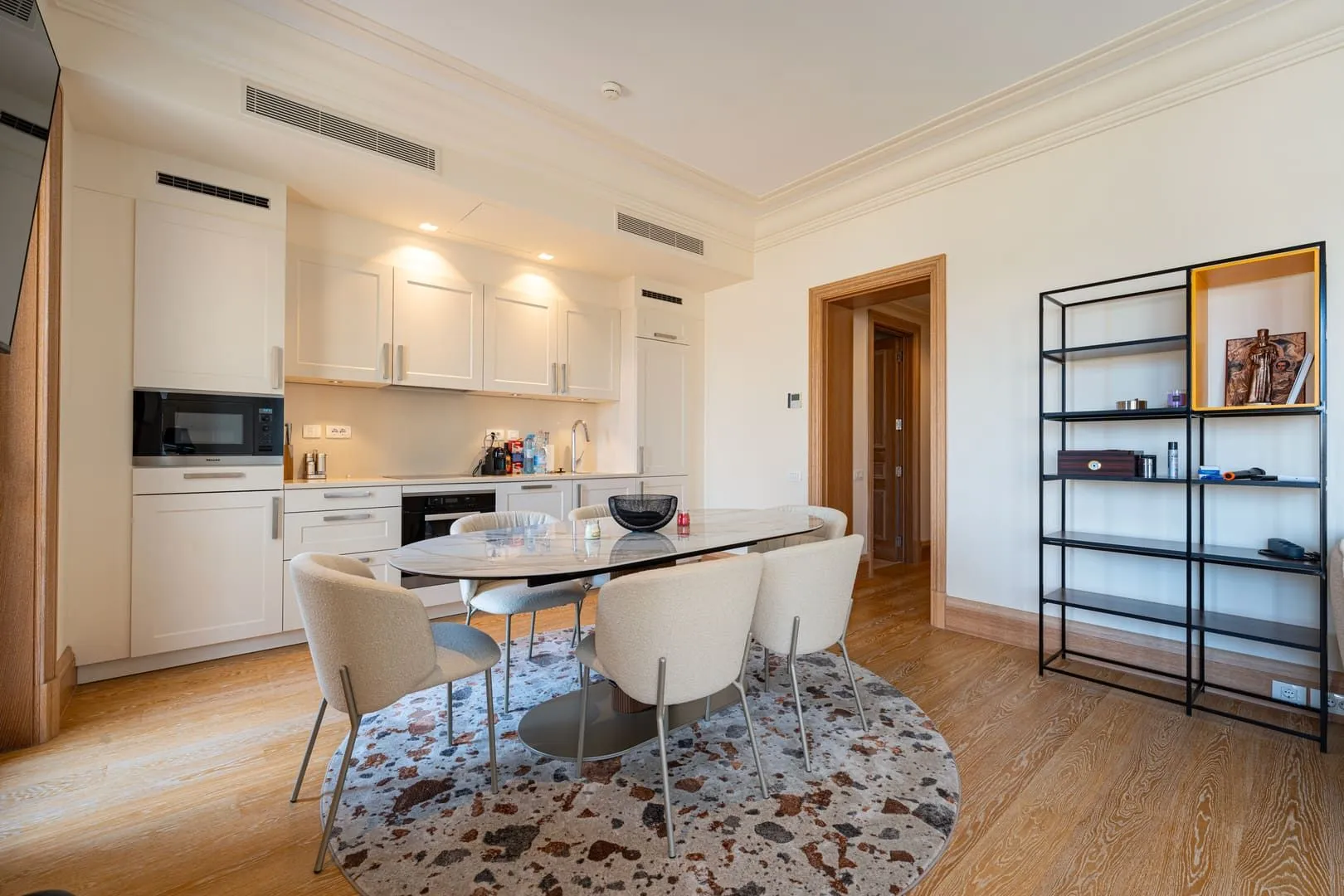 Prodaja, dvosoban stan, 107m², Porto Montenegro, Tivat