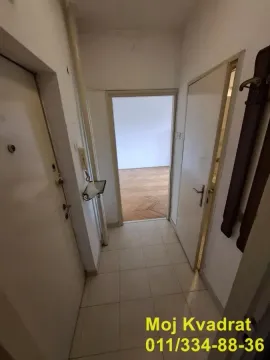 Prodaja, jednosoban stan, 35m², Novi Beograd Blok 4, Novi Beograd Sve Podlokacije - image 9