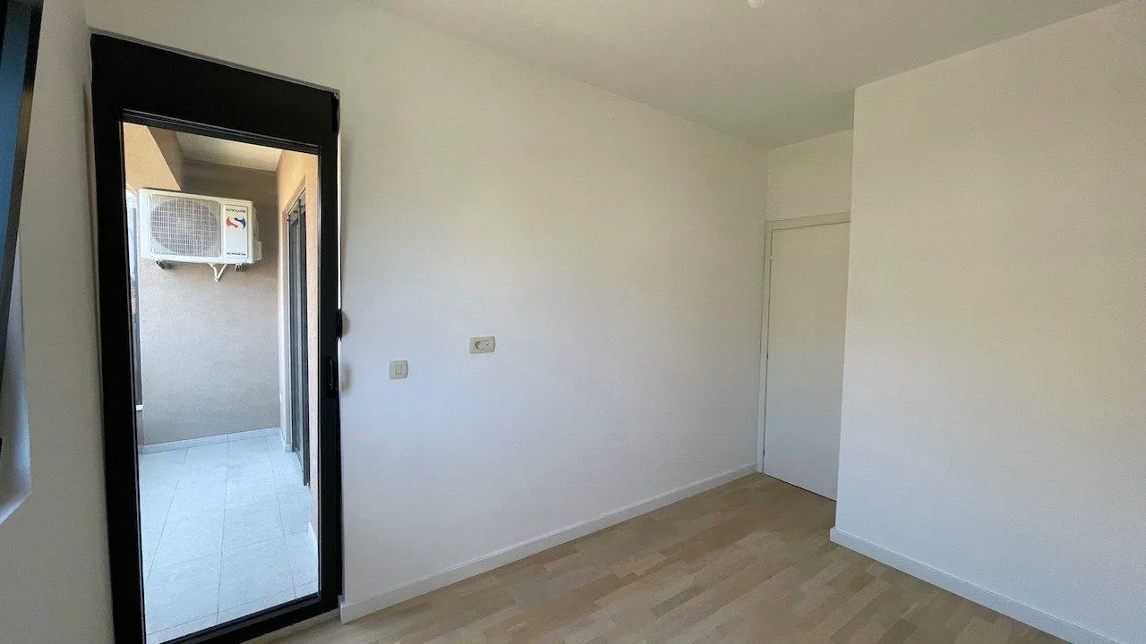Sale, apartment, 53m², Lazi, Budva