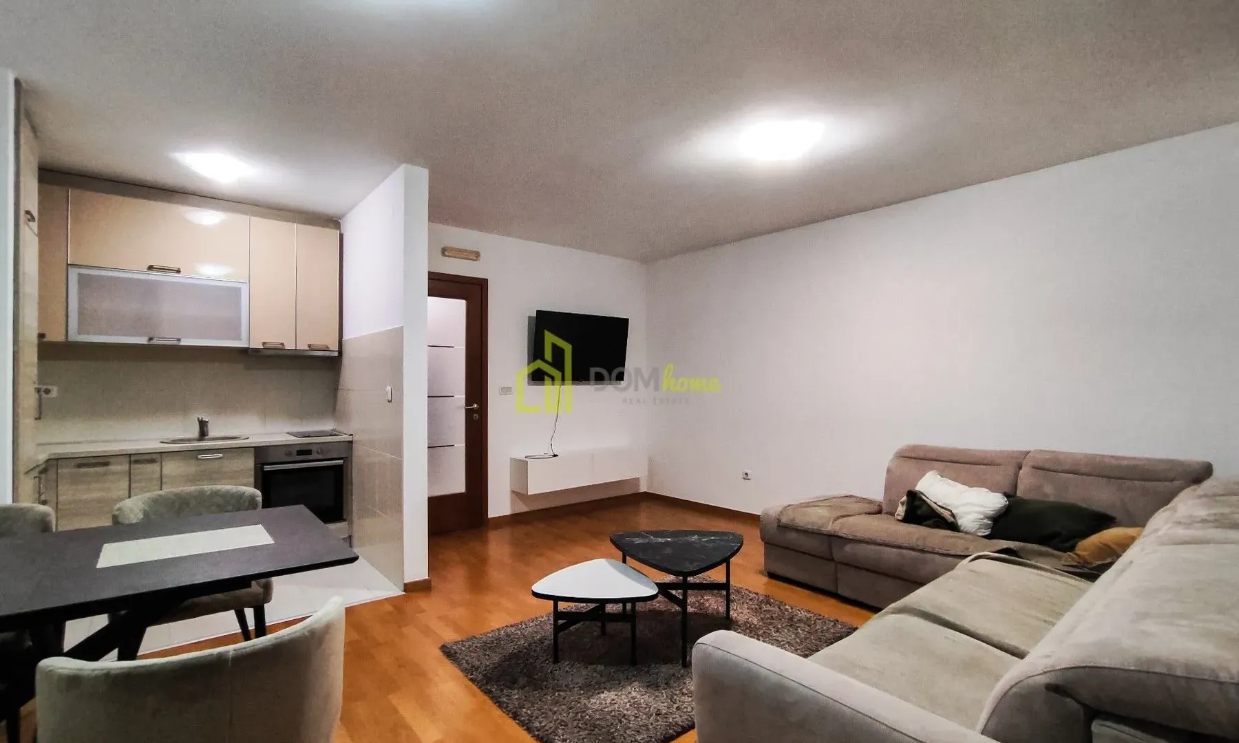 Rent, studio apartment, 36m², Tološka šuma, Podgorica