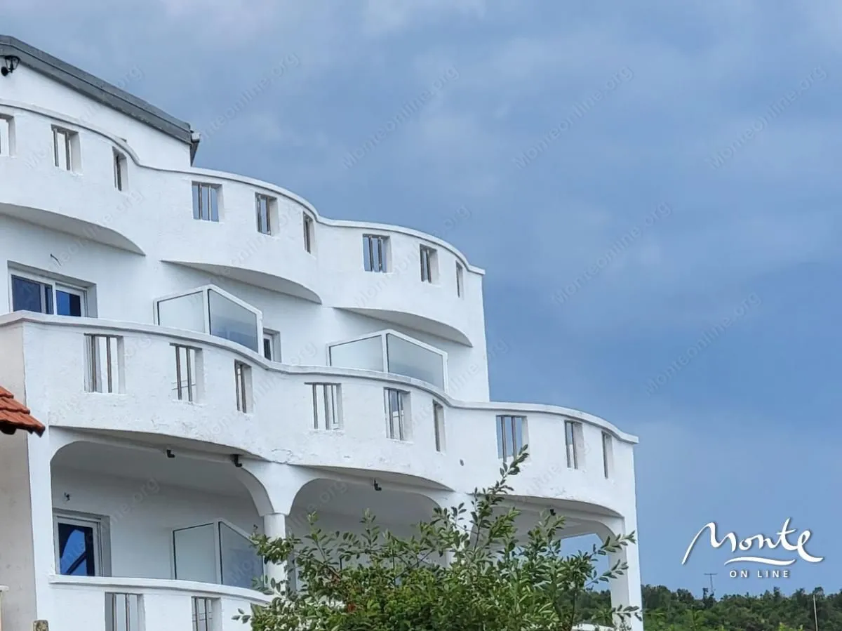 Sale, office space, 300m², Utjeha, Bar