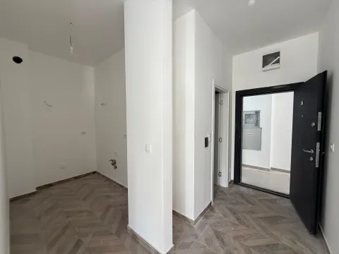 Prodaja, jednosoban stan, 53m², Centar, Budva - image 6
