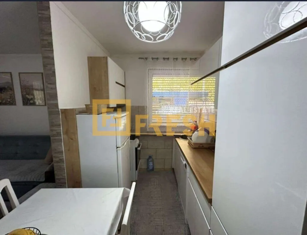 Prodaja, dvosoban stan, 48m², Kotor, Crna Gora