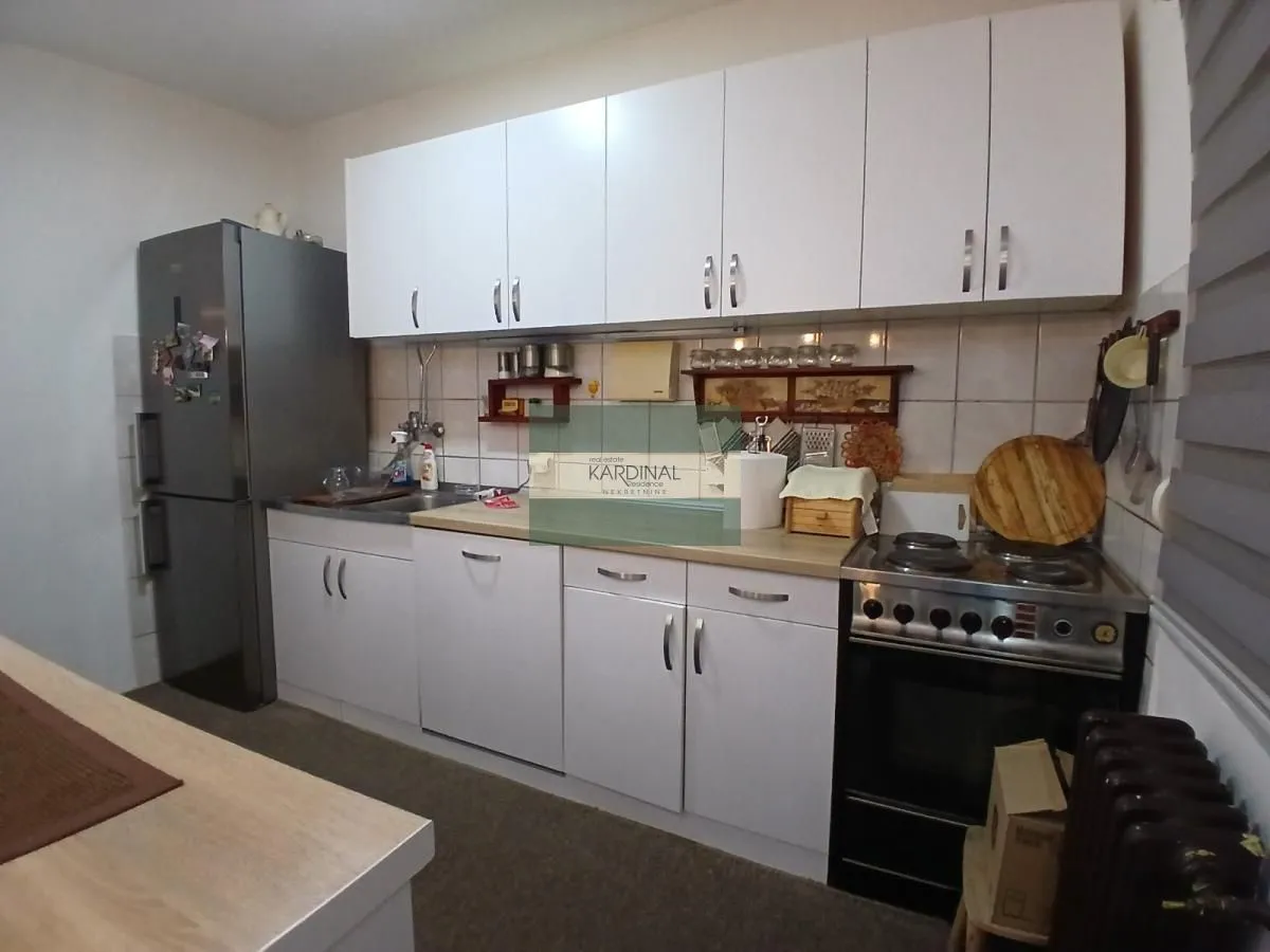 Prodaja, dvosoban stan, 67m², Sarina Medja, Jagodina