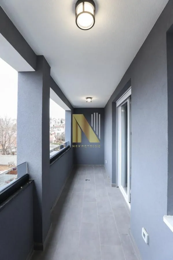 Izdavanje, četvorosoban stan, 100m², Petrovaradin, Novi Sad