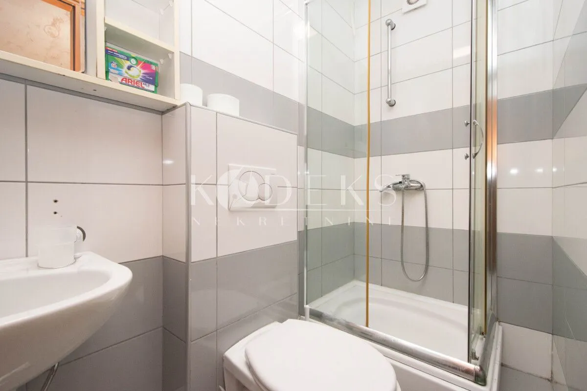 Izdavanje, dvosoban stan, 75m², City Kvart, Podgorica