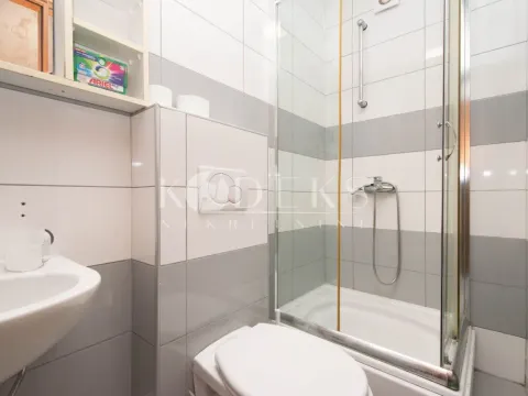 Izdavanje, dvosoban stan, 75m², City Kvart, Podgorica - image 12