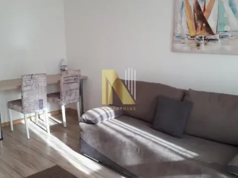 Izdavanje, garsonjera, 25m², Centar, Novi Sad - image 4