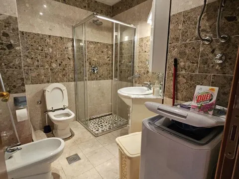 Izdavanje, stan, 149m², Pržno, Budva - image 11