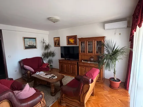 Prodaja, dvosoban stan, 83m², Makedonsko naselje, Bar - image 2