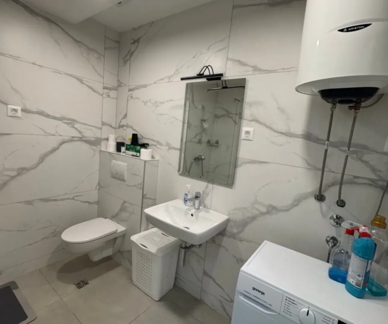 Izdavanje, jednosoban stan, 48m², Stari Aerodrom, Podgorica