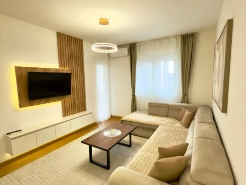 Rent, one bedroom apartment, 48m², City Kvart, Podgorica - image 2