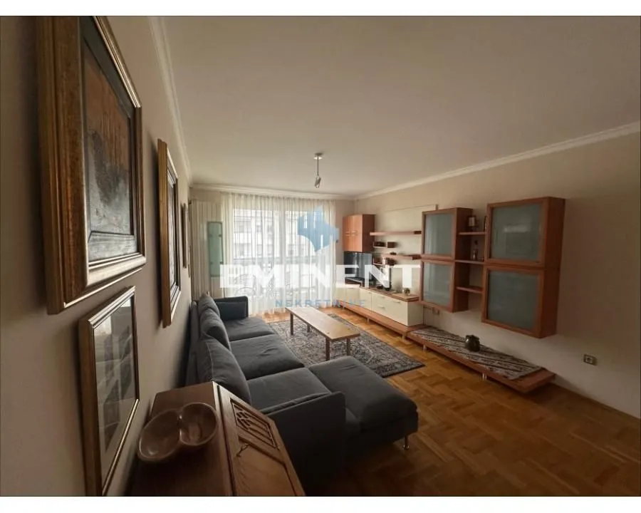 Izdavanje, trosoban stan, 90m², Arena, Novi Beograd Sve Podlokacije