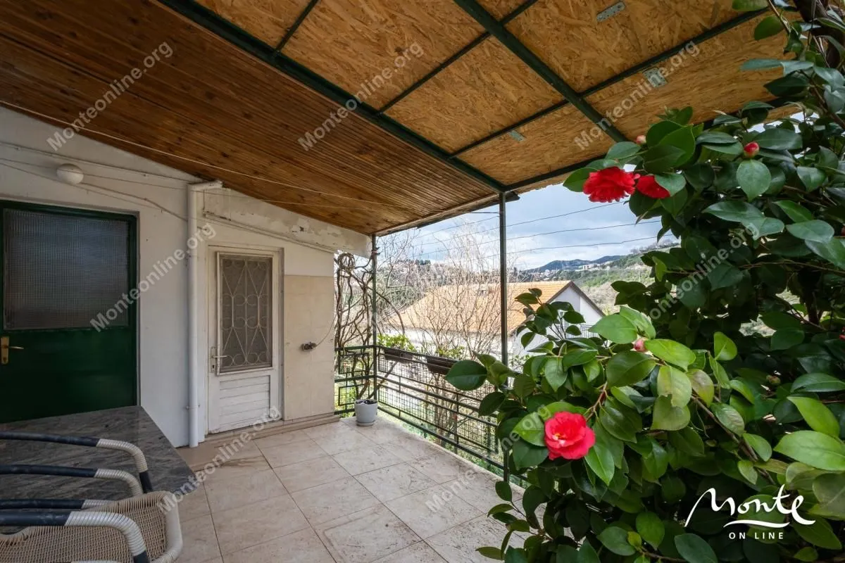 Prodaja, dvosoban stan, 71m², Topla, Herceg Novi