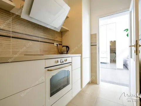 Prodaja, jednosoban stan, 65m², Budva, Crna Gora - image 18