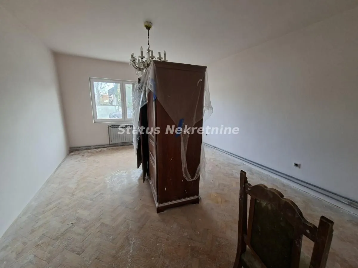 Prodaja, kuća, 118m², Futog, Novi Sad Sve Podlokacije