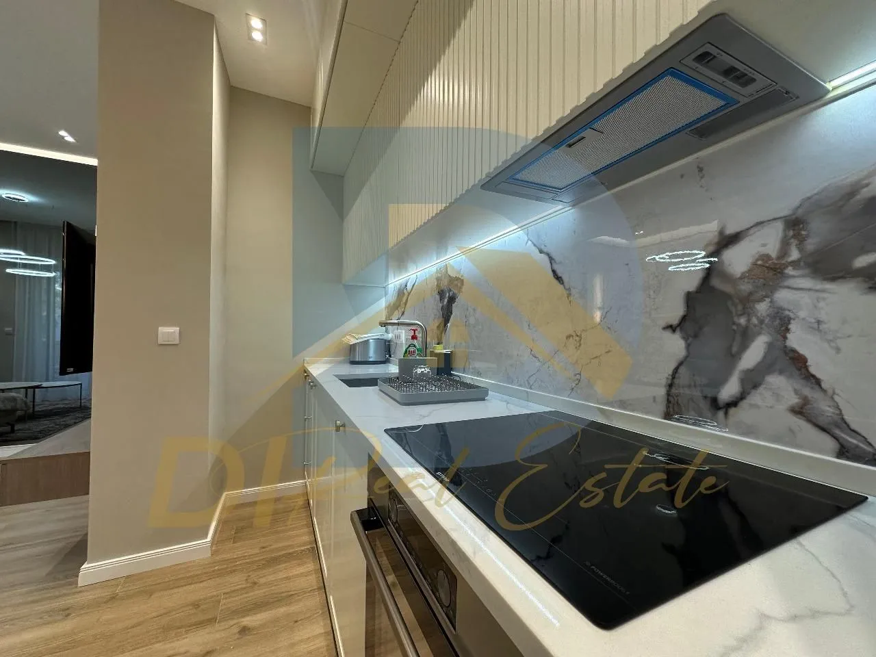 Rent, two bedroom apartment, 72m², Centar, Tivat