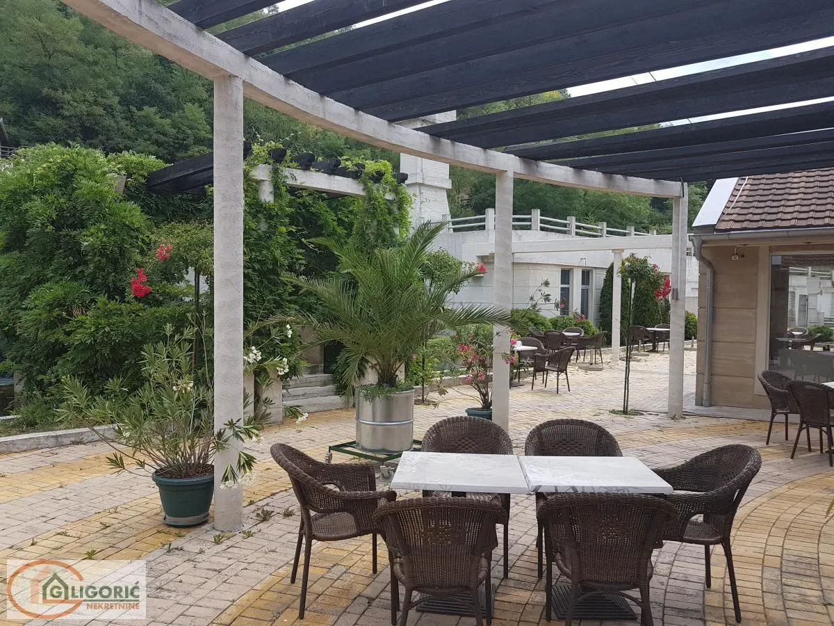 Prodaja, ugostiteljski objekat, 1600m², Rudnik, Gornji Milanovac
