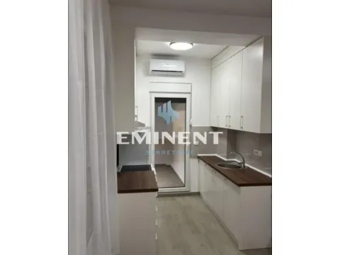 Rent, apartment, 40m², Vračar Sve Podlokacije, Beograd - image 4