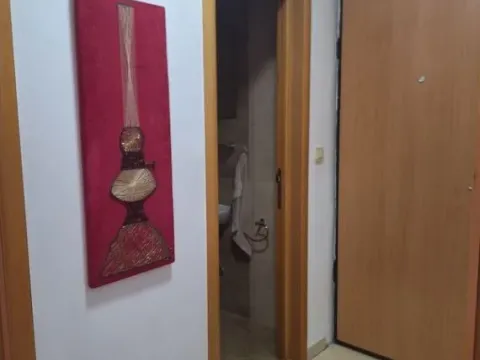 Izdavanje, dvosoban stan, 72m², Stari Aerodrom, Podgorica - image 7