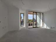 Prodaja, dvosoban stan, 63m², Stari Aerodrom, Podgorica - image 3