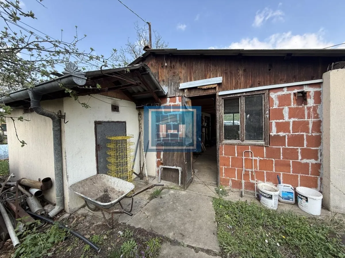Prodaja, kuća, 160m², Kupusara, Jagodina