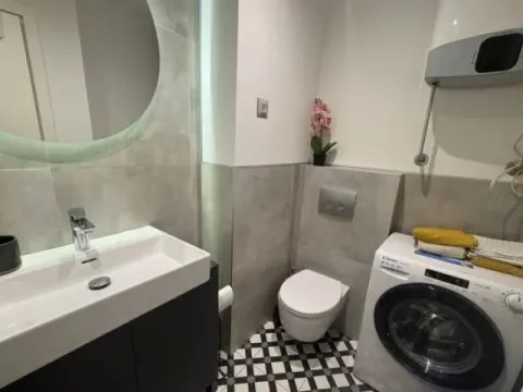 Rent, three bedroom apartment, 110m², Slavija, Vračar Sve Podlokacije - image 5