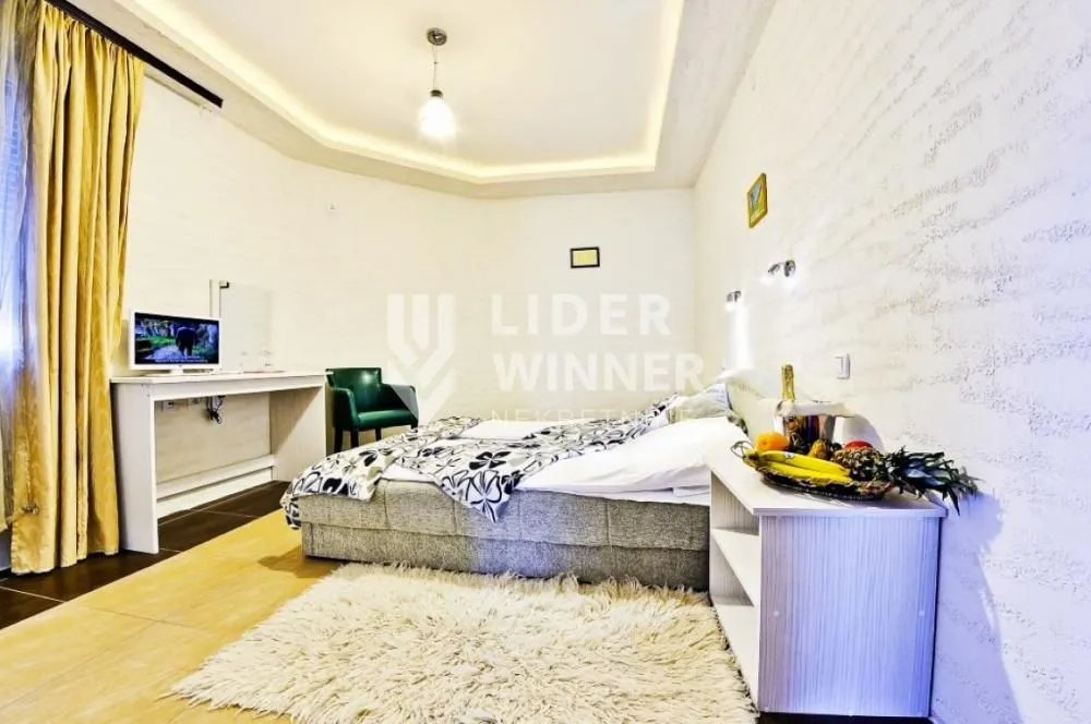 Izdavanje, ugostiteljski objekat, 800m², Ugrinovci, Gornji Milanovac
