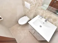 Izdavanje, poslovni prostor, 46m², Tuški Put, Podgorica - image 6