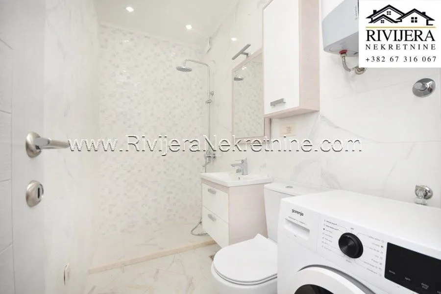 Prodaja, dvosoban stan, 68m², Igalo, Herceg Novi