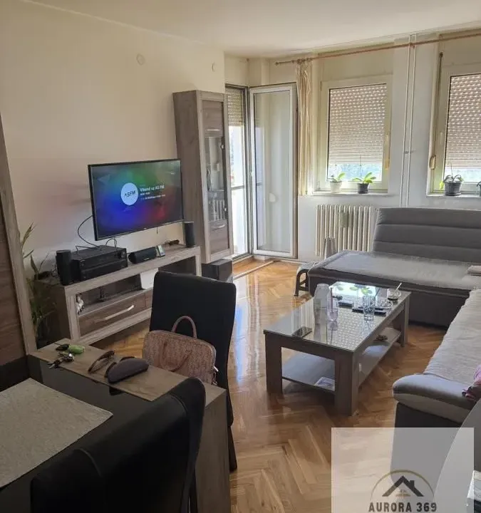 Sale, three bedroom apartment, 73m², Novo naselje, Novi Sad