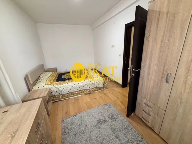 Izdavanje, trosoban stan, 114m², Savski Venac, Beograd