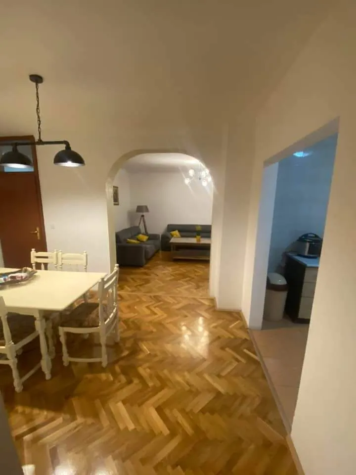 Sale, two bedroom apartment, 87m², Centar, Bar