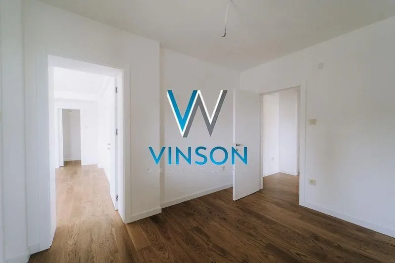 Prodaja, trosoban stan, 148m², Petrovaradin, Novi Sad
