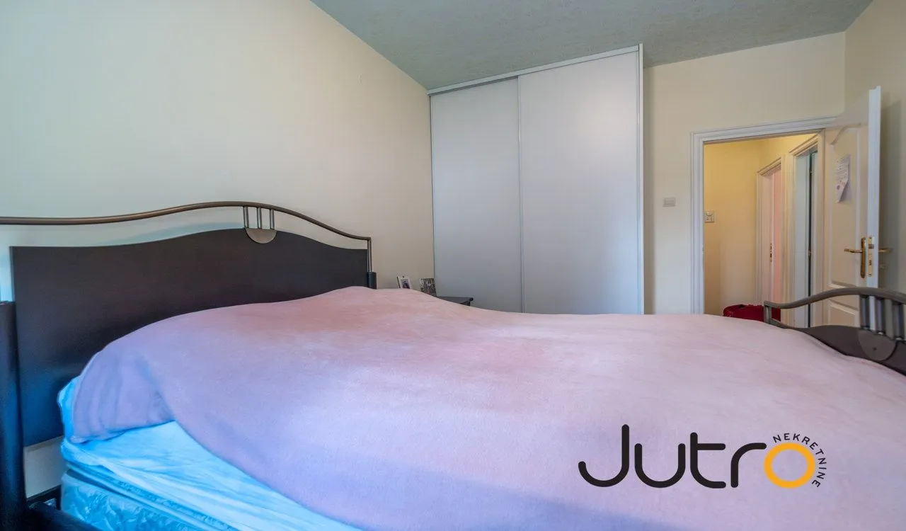 Izdavanje, trosoban stan, 115m², Gorica C, Podgorica