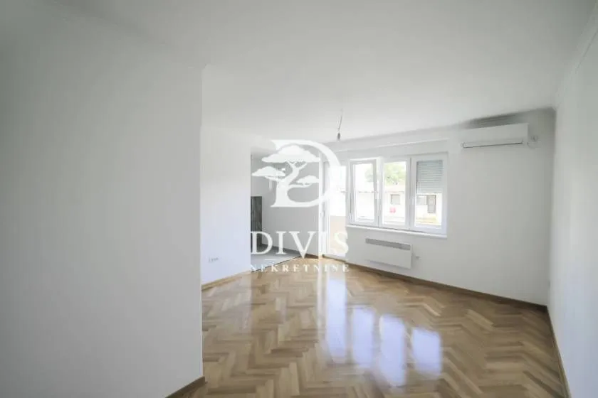 Prodaja, dvosoban stan, 60m², Autokomanda, Voždovac Sve Podlokacije