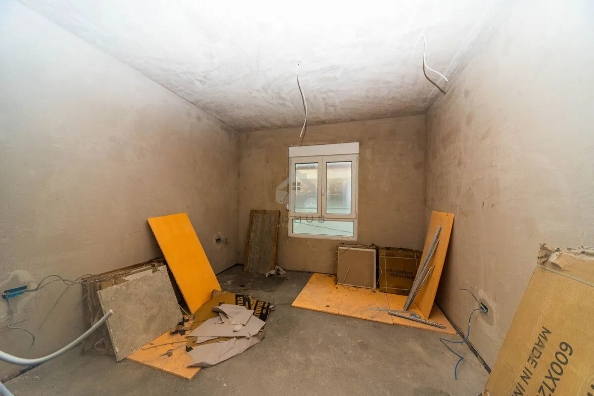 Prodaja, jednosoban stan, 55m², Momišići, Podgorica