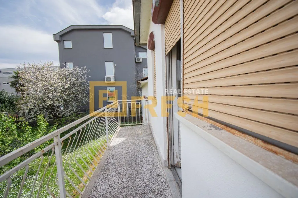 Prodaja, kuća, 120m², Gornja Gorica, Podgorica