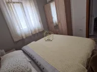 Izdavanje, dvosoban stan, 70m², Momišići, Podgorica - image 7