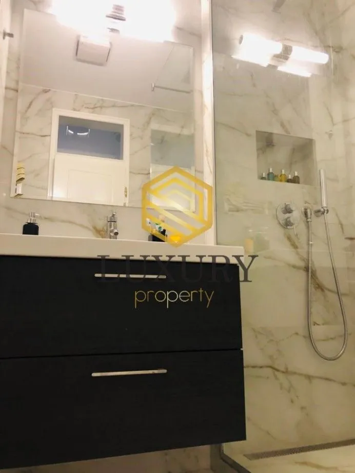 Izdavanje, trosoban stan, 125m², Gorica C, Podgorica