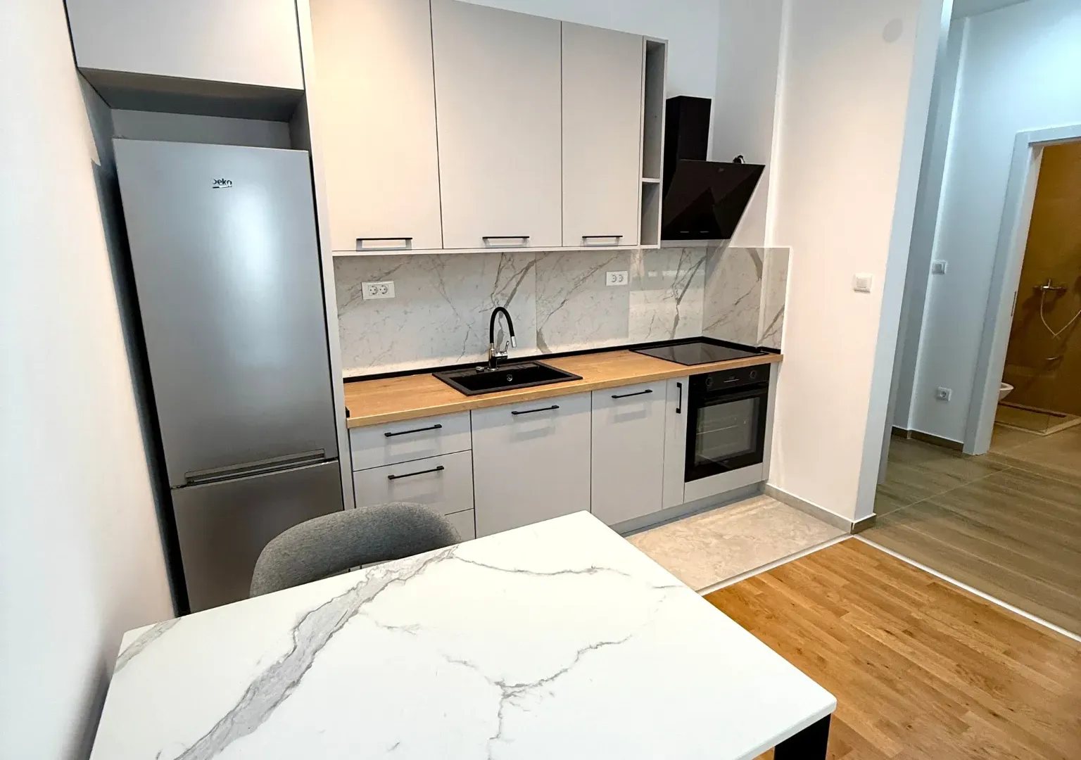 Rent, one bedroom apartment, 37m², Tološi, Podgorica