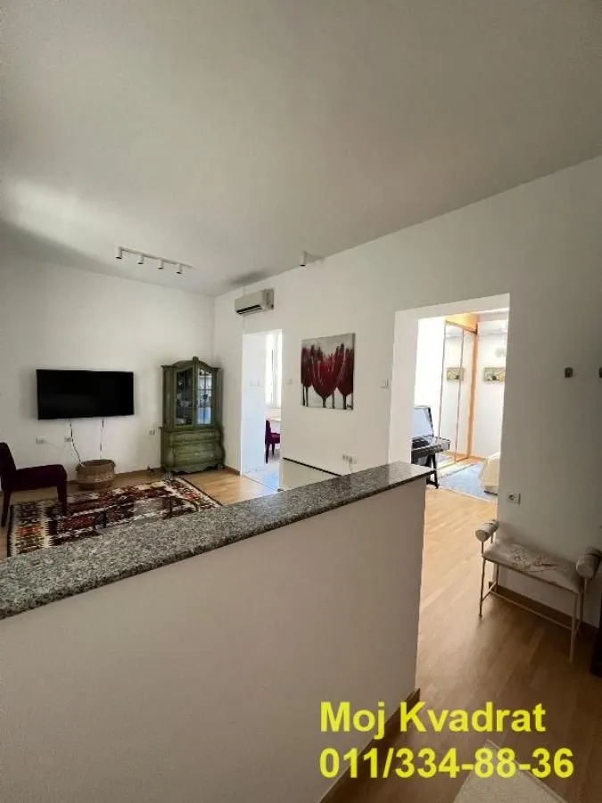 Izdavanje, dvosoban stan, 45m², Stari Grad, Beograd