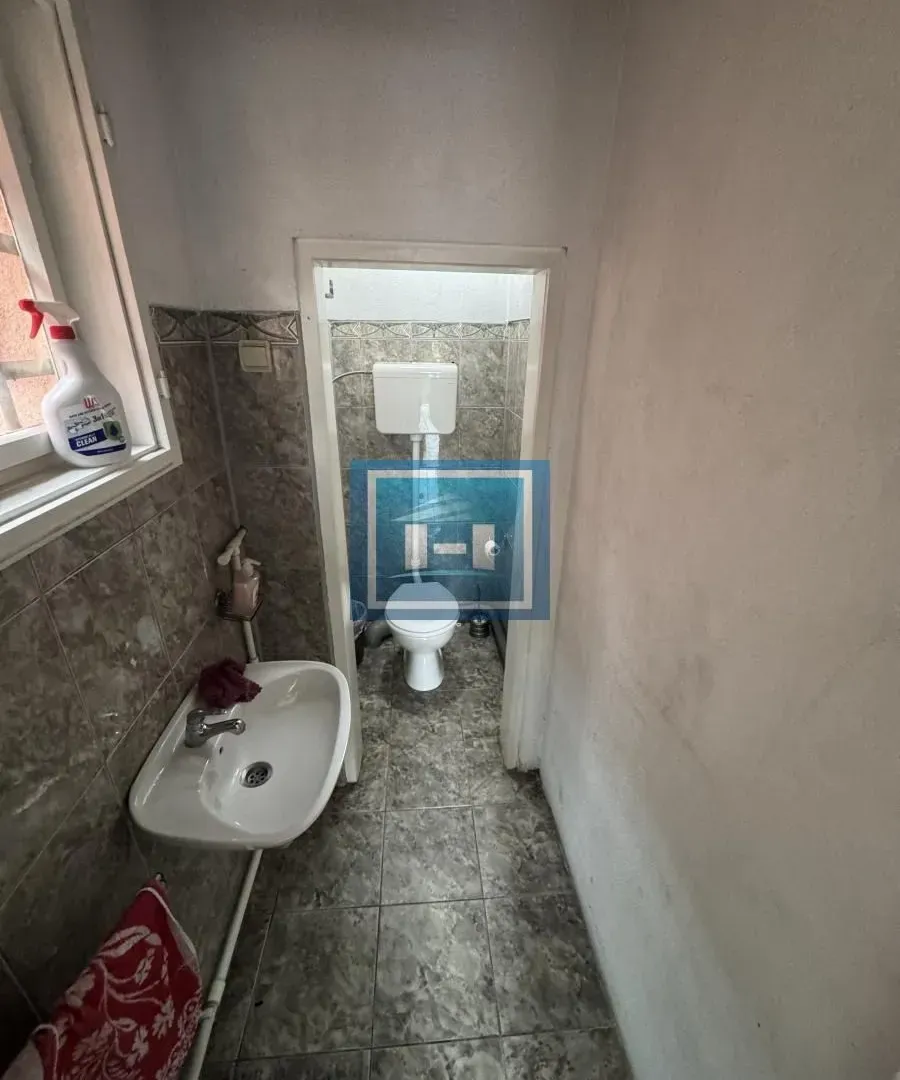 Rent, office space, 35m², Moravski park, Ćuprija