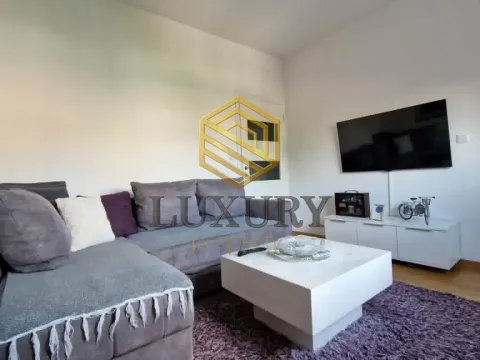 Rent, one bedroom apartment, 45m², Stari Aerodrom, Podgorica - image 3