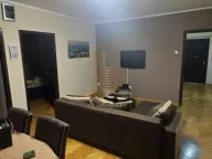 Izdavanje, trosoban stan, 68m², Novi Beograd Blok 21, Novi Beograd Sve Podlokacije - image 3