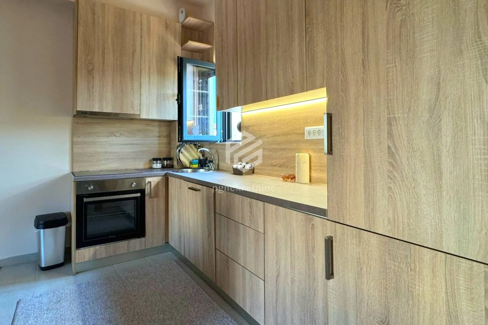 Rent, two bedroom apartment, 76m², Dalmatinska ulica, Podgorica