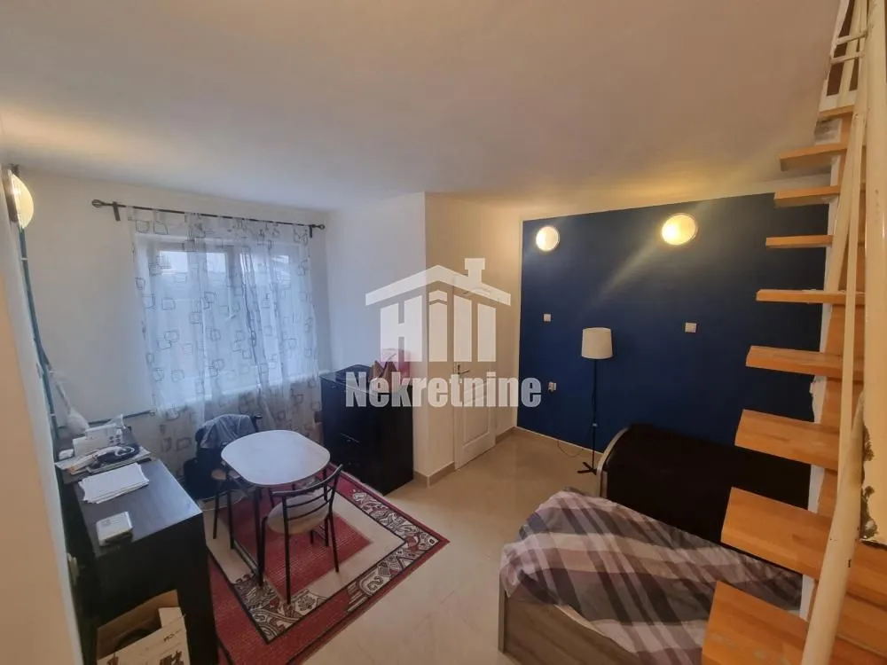 Sale, three bedroom apartment, 66m², Zemun Kalvarija, Zemun Sve Podlokacije