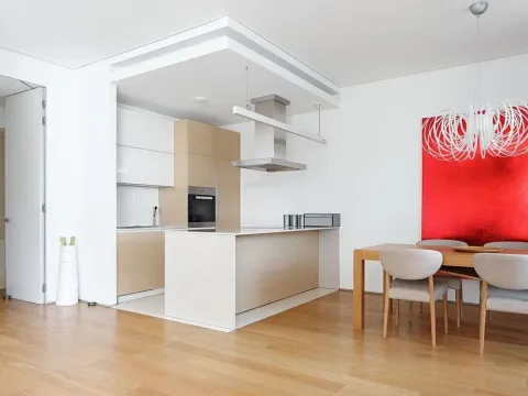 Prodaja, jednosoban stan, 107m², Budva, Crna Gora - image 10